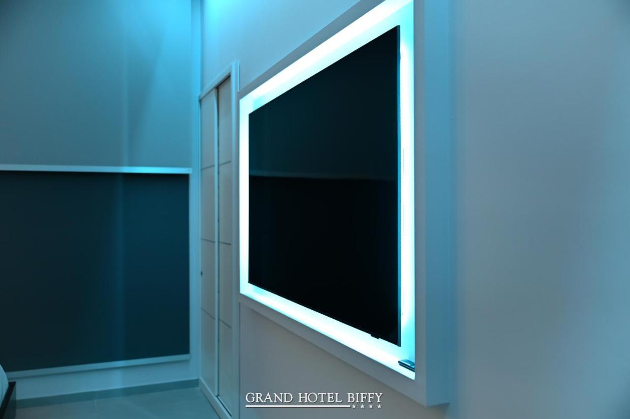Grand Hotel Biffy 아리아노이르피노 외부 사진