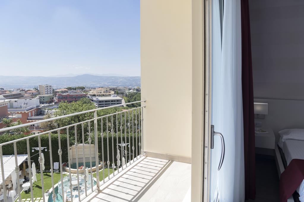 Grand Hotel Biffy 아리아노이르피노 외부 사진