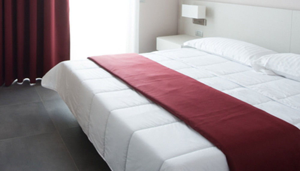 Grand Hotel Biffy 아리아노이르피노 외부 사진